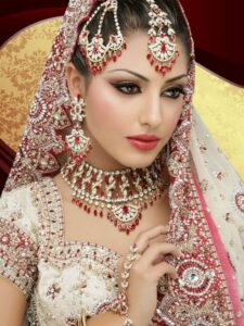 Indian Bridal makeup beauty tips for bride indian wedding hair style, trendy hairstyles hair care makeup artist ladies beauty parlour salon Borivali Kandivali mumbai bridal pre bridal package reasonable cost Rs 4000 complete family bridal package Rs 10000