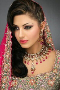 bridal makeup with Complete Bridal package pre-bridal package Mumbai Family Bridal package Rs 15000
