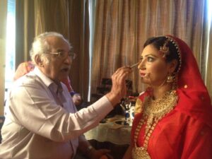 Indian Bridal makeup beauty tips for bride indian wedding hair style, trendy hairstyles hair care makeup artist ladies beauty parlour salon Thane Mira Road Bhayander mumbai bridal pre bridal package reasonable cost Rs 5000 complete family package Rs 10000