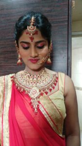 Bridal-prebridal-makeup-Bridal-hairstyles-indian-bridal-makeup-Kandivali-Mumbai-reasonable-cost-Rs-4000 Andheri vile parle santacruz khar bandra family bridal package Rs 15000